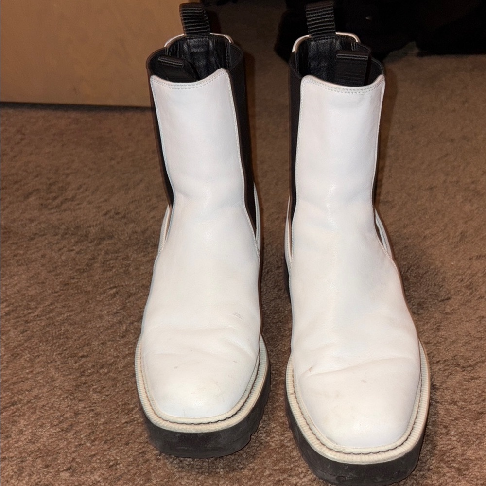 Sam Edelman White Chelsea Ankle Boots with Modern Design